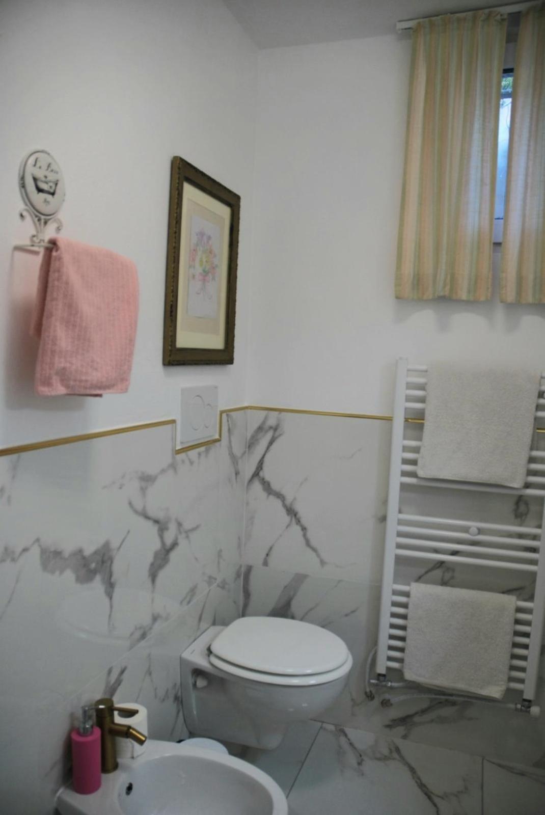 Villetta Claudetta Laveno-Mombello Bagian luar foto